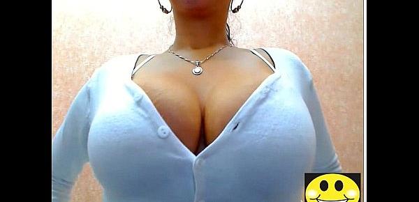  WebCam Long Erect Nipples 49
